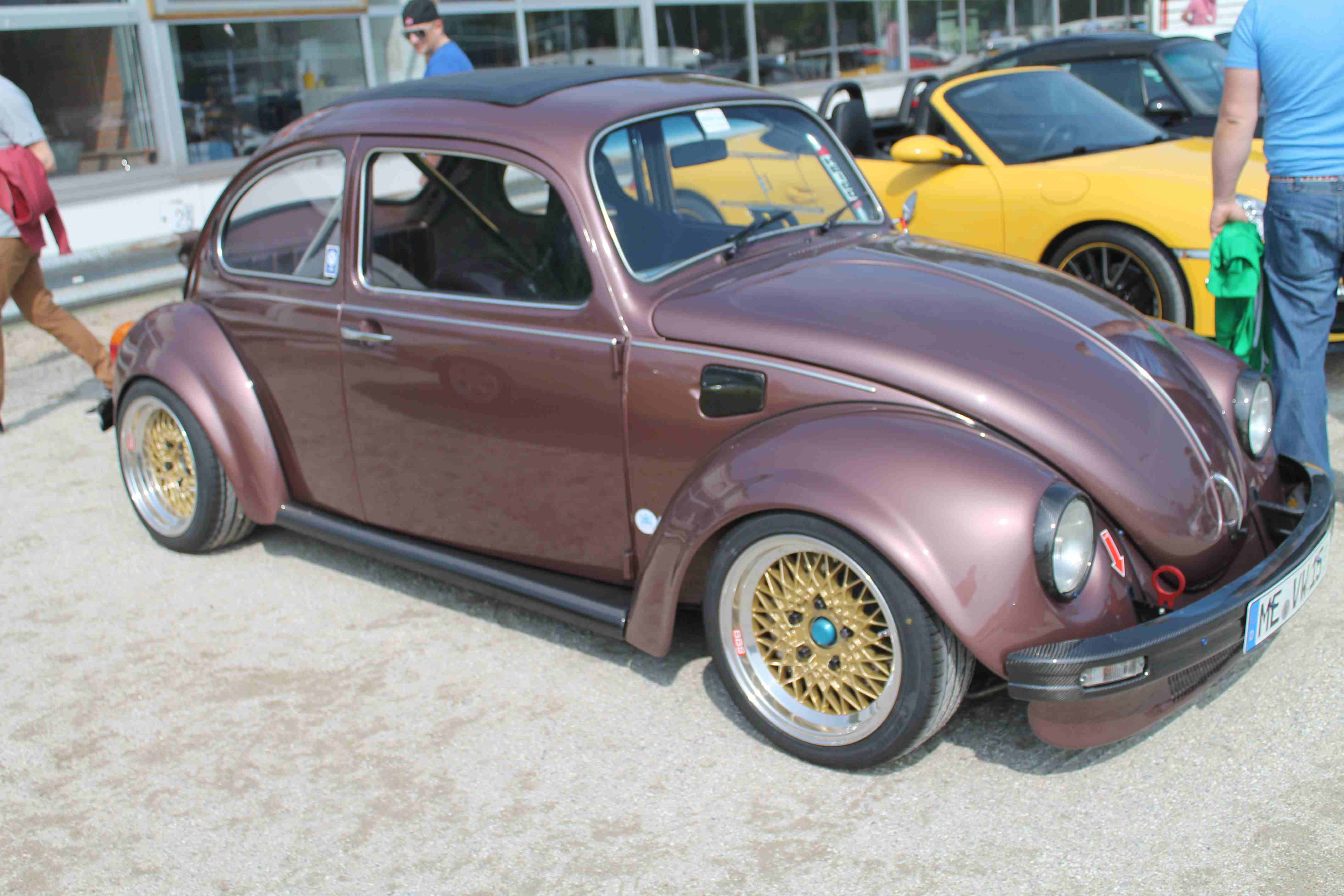 Ein Käfer auf dem Porschetreffen in Dinslaken