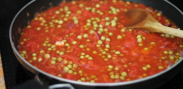 Dieses Bohnen-Tomaten-Rezept ist wirklich einfach und super schnell gemacht.