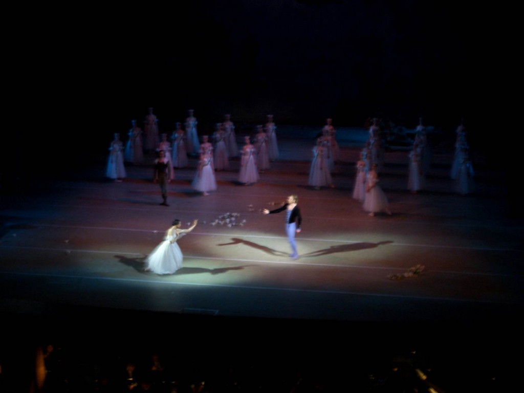St. Petersburg Städtereise - Ballettaufführung Schwanensee