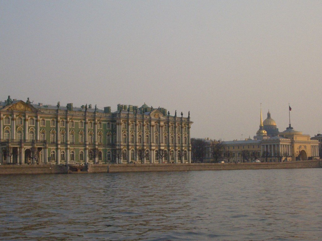 St. Petersburg Städtereise - vom Fluss aus